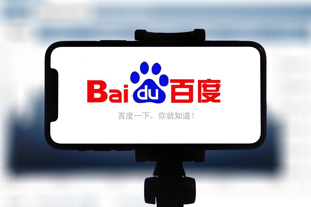 蔡徐坤军训大合唱